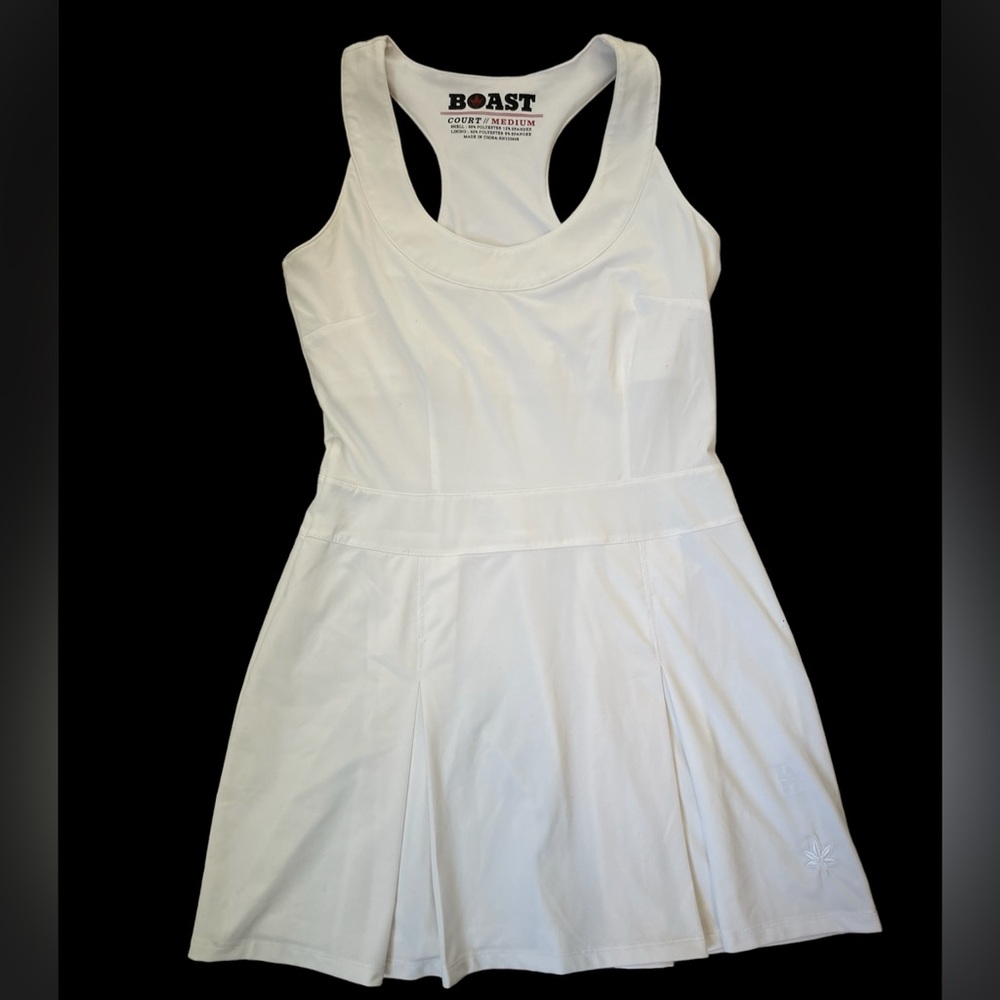 🔥4 for $75🔥 BOAST Women's White Active Pleated Tennis Court Dress Size M Gym